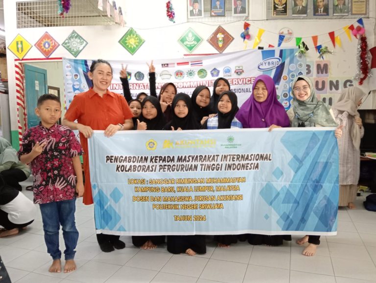Pengabdian Masyarakat Internasional: Jurusan Akuntansi Polsri Ajarkan Konsep Dasar Akuntansi Keberlanjutan kepada Siswa di Malaysia